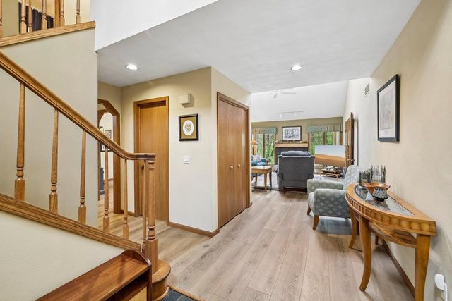 422 Game Ridge Trail, Oregon, WI 53575