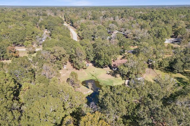 9053 Lantern Creek Court, Conroe, TX 77303