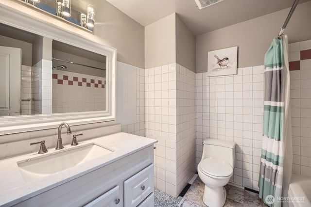 5525 Renton Avenue S, Seattle, WA 98118