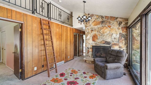 859 E 8600 S, Sandy, UT 84094