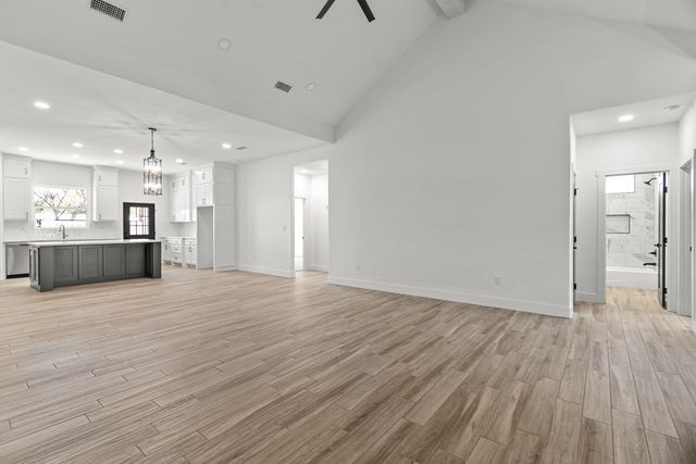 707 NW 6th St, Andrews, TX 79714