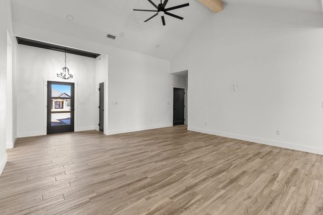 707 NW 6th St, Andrews, TX 79714