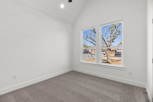 707 NW 6th St, Andrews, TX 79714