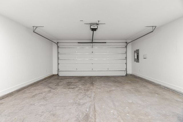 707 NW 6th St, Andrews, TX 79714