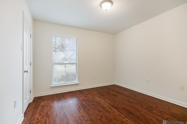 18553 Lake Iris Ave, Baton Rouge, LA 70817