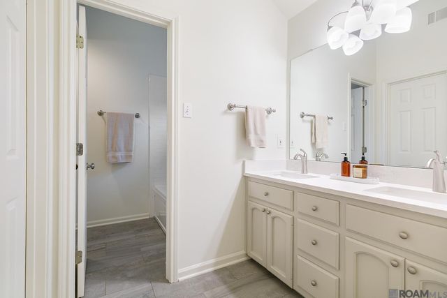 18553 Lake Iris Ave, Baton Rouge, LA 70817