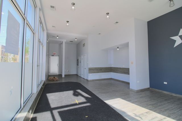 859 N Ashland Avenue Commercial, Chicago, IL 60622