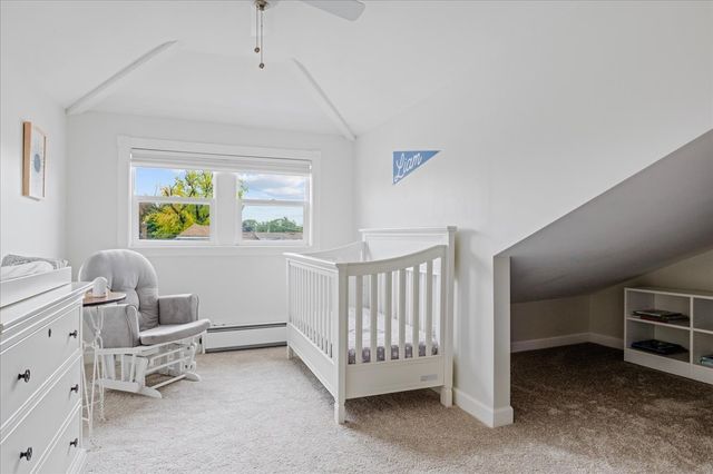 5523 W Pensacola Avenue, Chicago, IL 60641