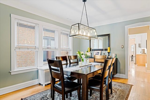 5523 W Pensacola Avenue, Chicago, IL 60641