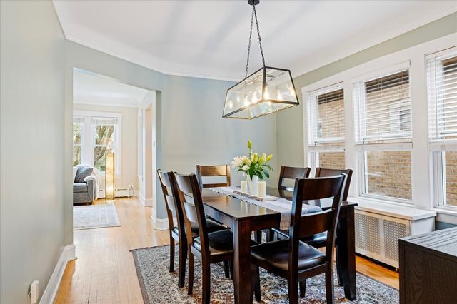 5523 W Pensacola Avenue, Chicago, IL 60641