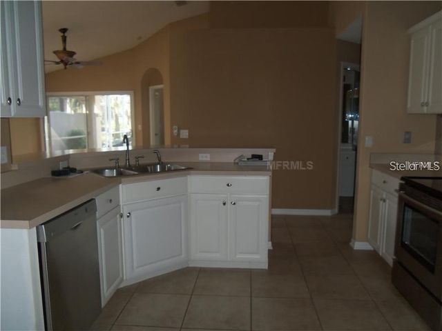 2661 RUNYON CIRCLE, Orlando, FL 32837