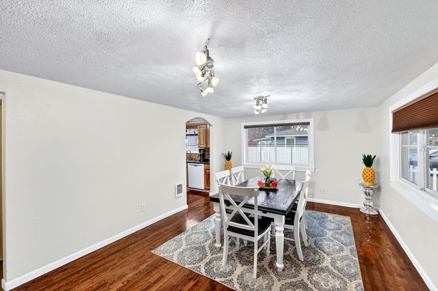 7109 E 9th Ave, Spokane Valley, WA 99212