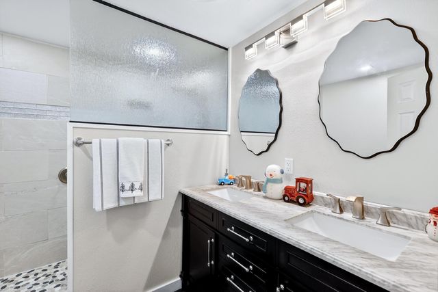 7109 E 9th Ave, Spokane Valley, WA 99212