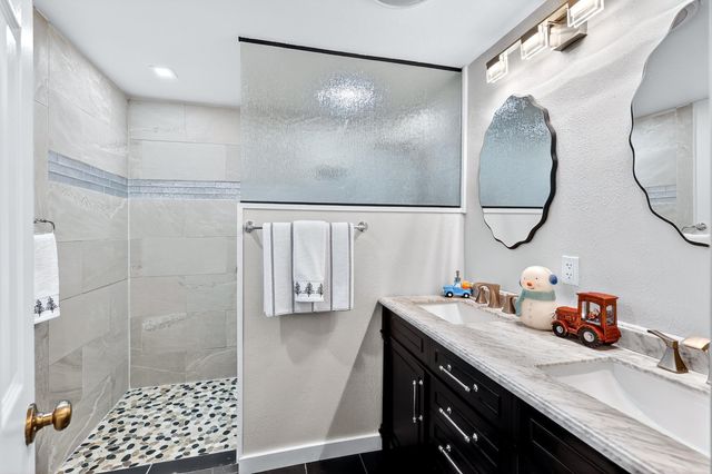 7109 E 9th Ave, Spokane Valley, WA 99212