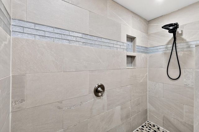 7109 E 9th Ave, Spokane Valley, WA 99212