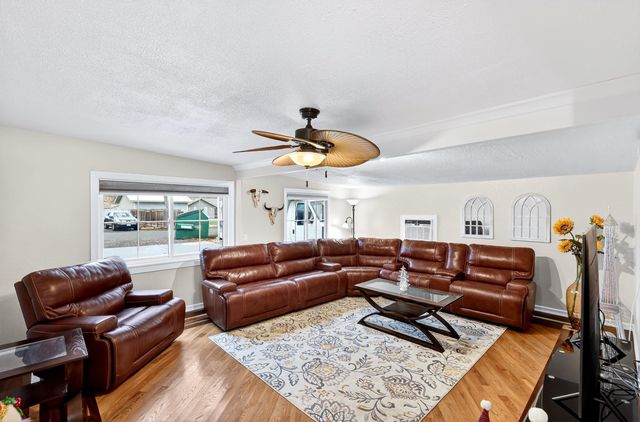 7109 E 9th Ave, Spokane Valley, WA 99212