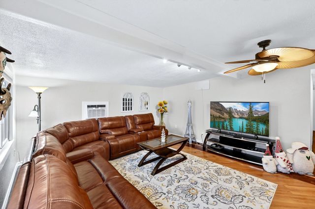 7109 E 9th Ave, Spokane Valley, WA 99212