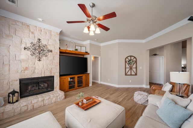 1910 Yarmouth Court, Mansfield, TX 76063