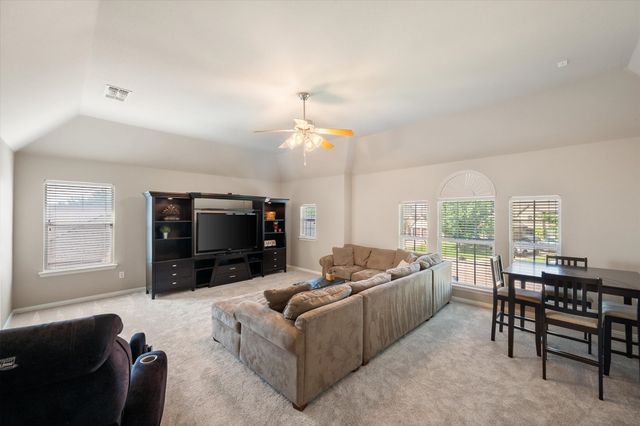 1910 Yarmouth Court, Mansfield, TX 76063