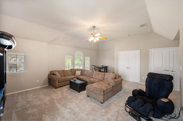 1910 Yarmouth Court, Mansfield, TX 76063