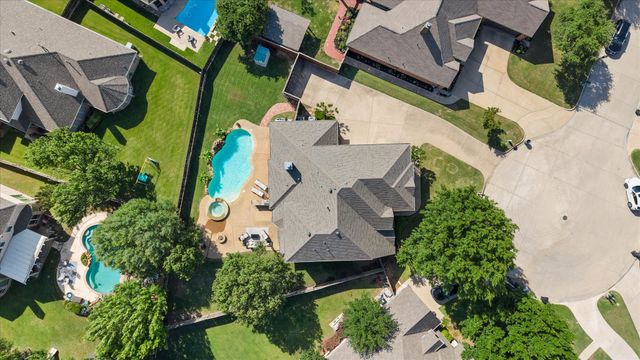 1910 Yarmouth Court, Mansfield, TX 76063