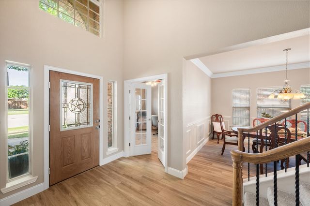 1910 Yarmouth Court, Mansfield, TX 76063