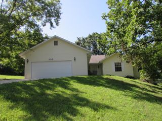 285 Scenic Dr, Forsyth, MO 65653