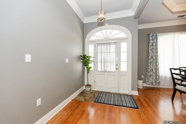 38642 N London Ave, Prairieville, LA 70769