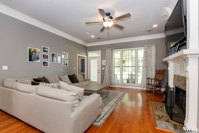 38642 N London Ave, Prairieville, LA 70769