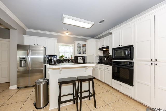 38642 N London Ave, Prairieville, LA 70769