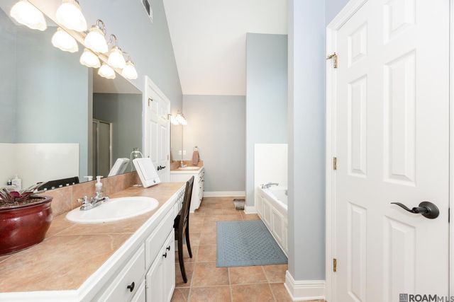 38642 N London Ave, Prairieville, LA 70769