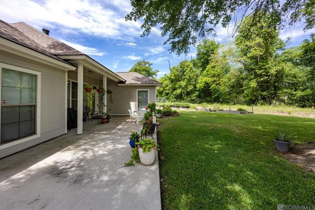 38642 N London Ave, Prairieville, LA 70769