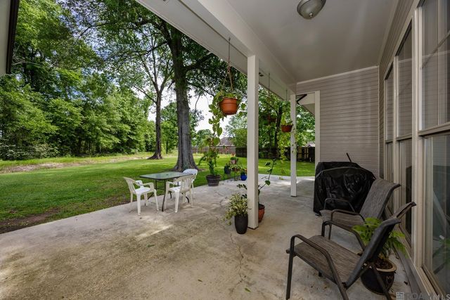 38642 N London Ave, Prairieville, LA 70769