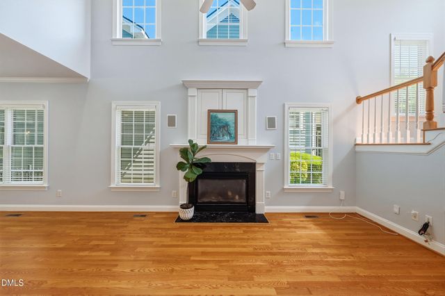 517 Commons Walk Circle, Cary, NC 27519