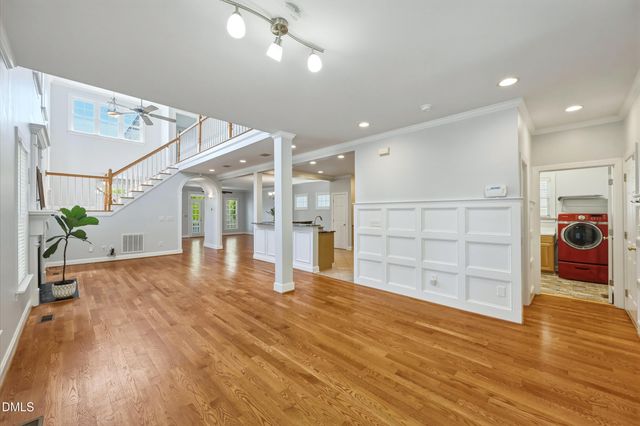 517 Commons Walk Circle, Cary, NC 27519