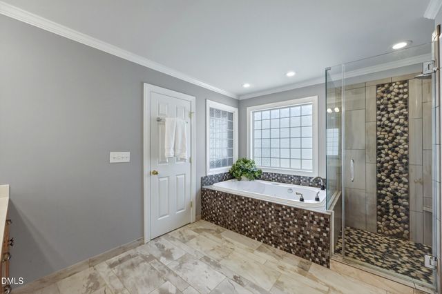 517 Commons Walk Circle, Cary, NC 27519