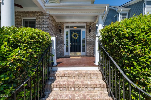 517 Commons Walk Circle, Cary, NC 27519