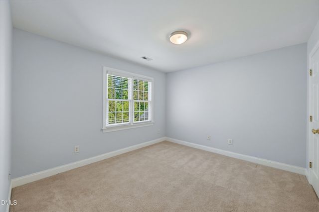 517 Commons Walk Circle, Cary, NC 27519