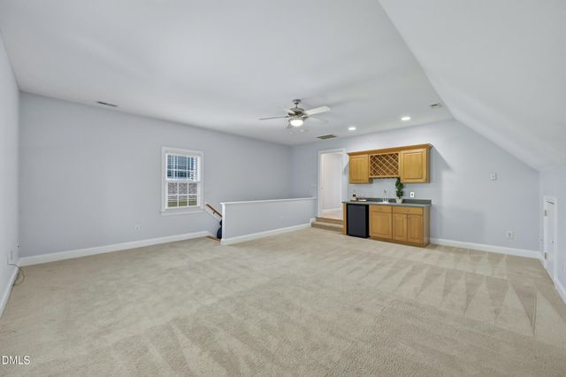 517 Commons Walk Circle, Cary, NC 27519