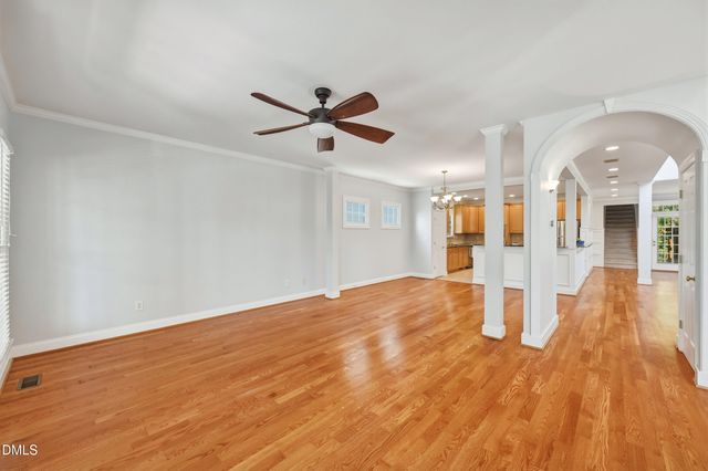517 Commons Walk Circle, Cary, NC 27519