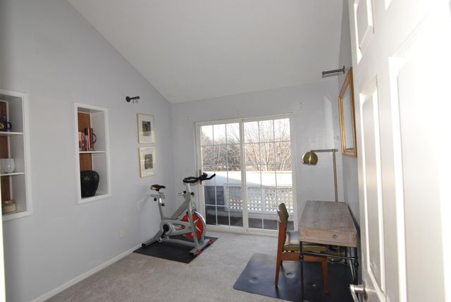15635 24th Avenue N D, Plymouth, MN 55447