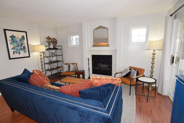 15635 24th Avenue N D, Plymouth, MN 55447
