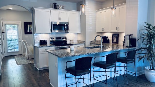2581 Napa Valley Way, Columbia, TN 38401