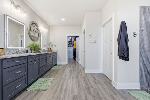 21650 Pleasant Drive, Hensley, AR 72065