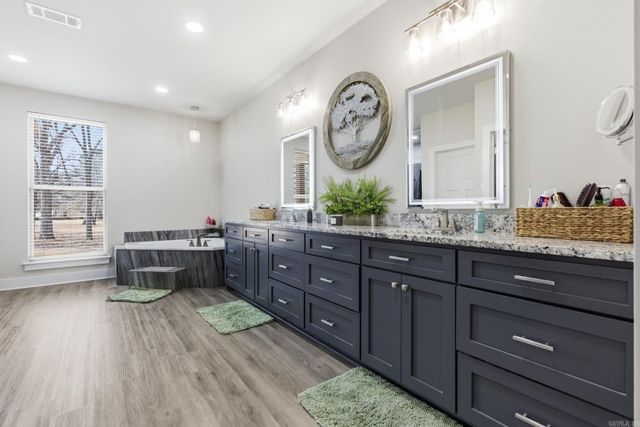 21650 Pleasant Drive, Hensley, AR 72065