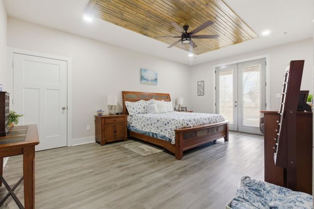 21650 Pleasant Drive, Hensley, AR 72065