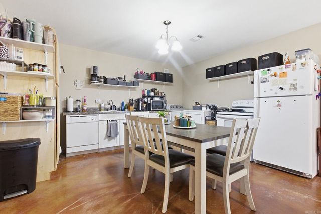 21650 Pleasant Drive, Hensley, AR 72065