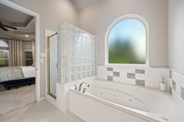 810 Cross Timbers Drive, Double Oak, TX 75077