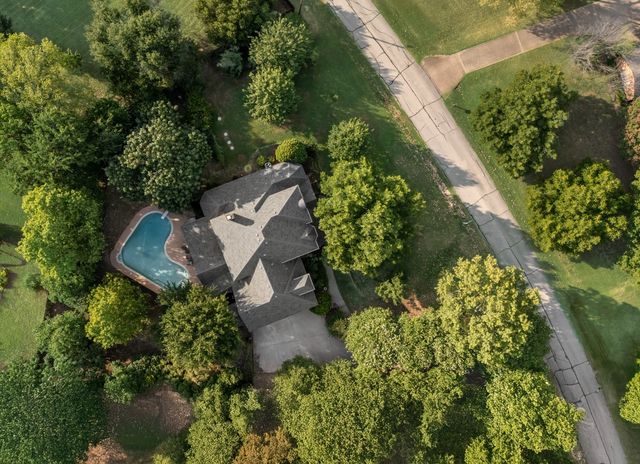810 Cross Timbers Drive, Double Oak, TX 75077
