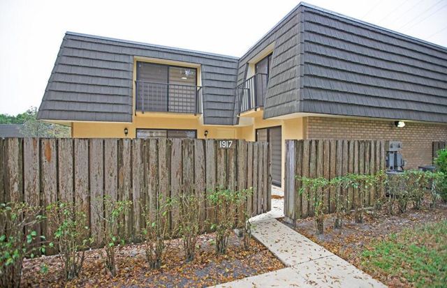 1917 19th Way, West Palm Beach, FL 33407